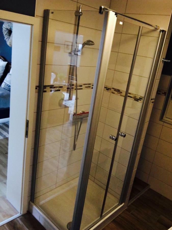 Gaestehaus Sellemols Ferienwohnung Korbmacher Heuchelheim-Klingen 외부 사진